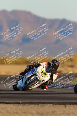 media/Jan-21-2023-CVMA (Sat) [[b9eef8ba1f]]/Race 12 Amateur Supersport Open/